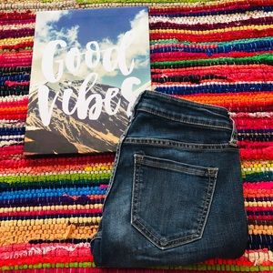 🔥🔥FADED BLUE SKINNY JEANS🔥🔥